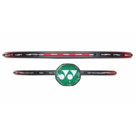 ArcSaber 11 Tour badminton racket