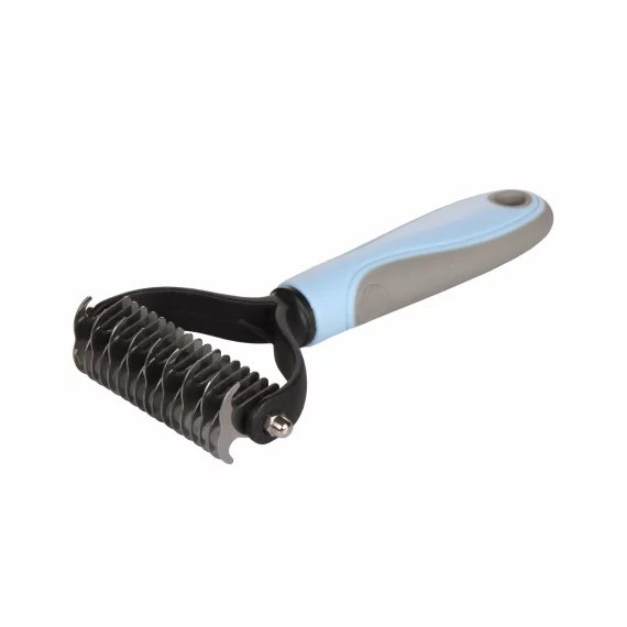 Nicer dog brush