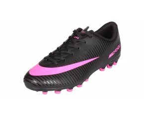 Incaltaminte fotbal cu crampoane Cleats Man, negru