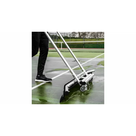 Dispozitiv de indepartare apa de pe terenurile de sport, Merco Court Water Pusher