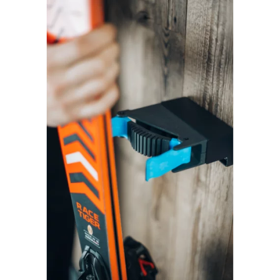 Sistem prindere schiuri de perete, QBL CliQ Ski Holder