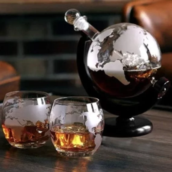 Decanter, Malatec, globe whiskey set, design elegant